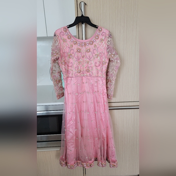 Heavy Embroidery Pink Punjabi Suit - Picture 1 of 8